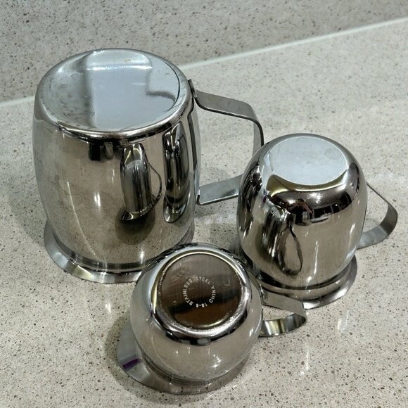 3-Piece Stainless Steel Pitcher Set - Picture 3 of 4